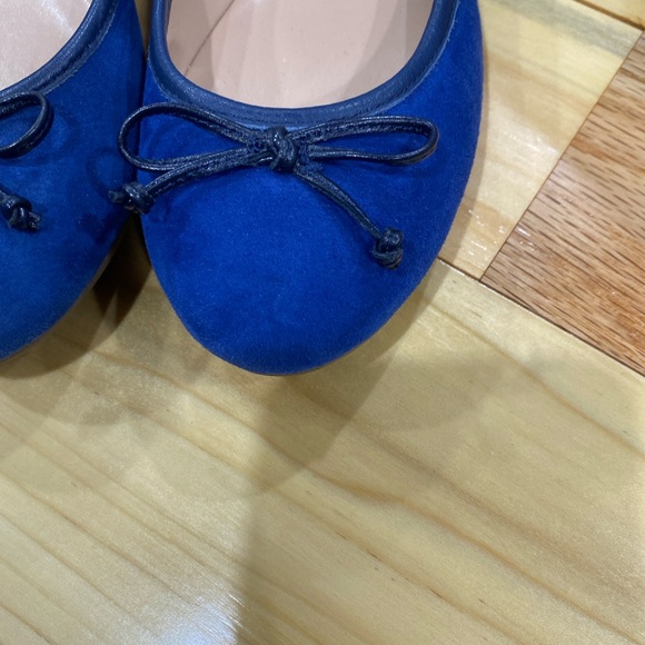 Banana Republic size 6 Blue suede ballerina flats - Picture 11 of 11